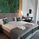 Alojamento de Acomodação e Pequeno-almoço Folga - Hotel, Restauracja, Browar, 4*