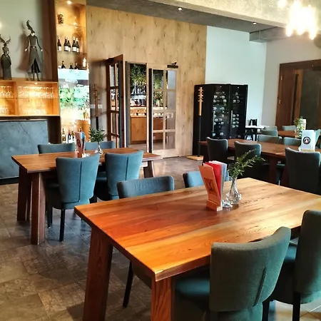 Folga - Hotel, Restauracja, Browar,