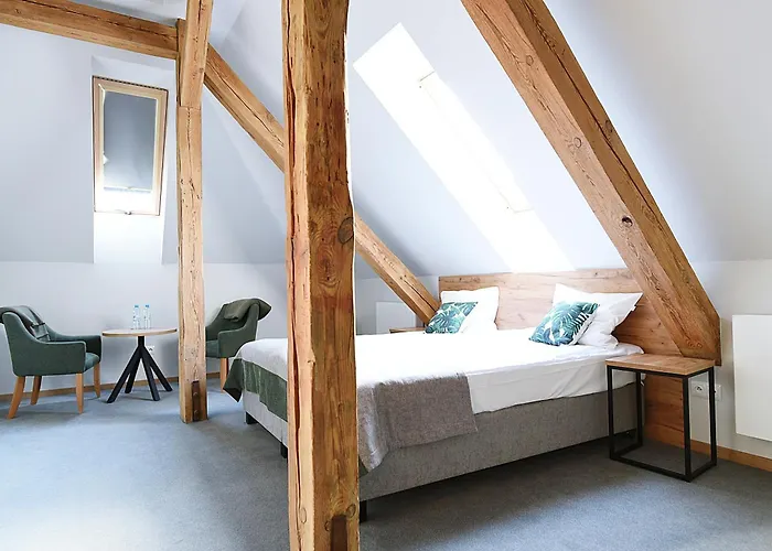 Folga - Hotel, Restauracja, Browar, Couette-café 4*