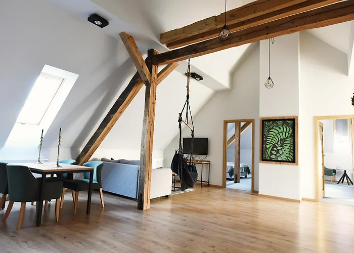 Folga - Hotel, Restauracja, Browar, Alojamento de Acomodação e Pequeno-almoço