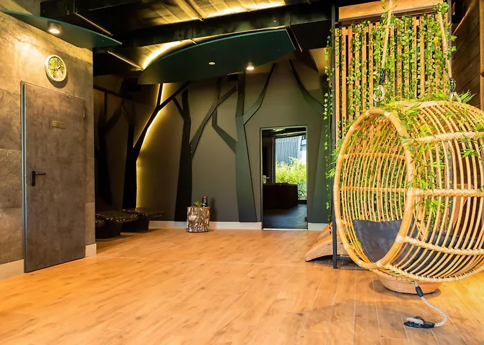 Couette-café Folga - Hotel, Restauracja, Browar, 4*