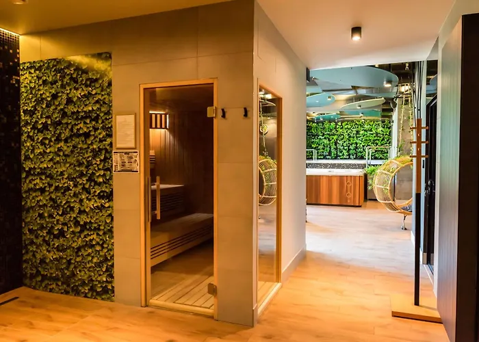 Folga - Hotel, Restauracja, Browar, Couette-café Gryfice