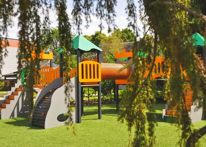 Folga - Hotel, Restauracja, Browar, Alojamento de Acomodação e Pequeno-almoço 4*