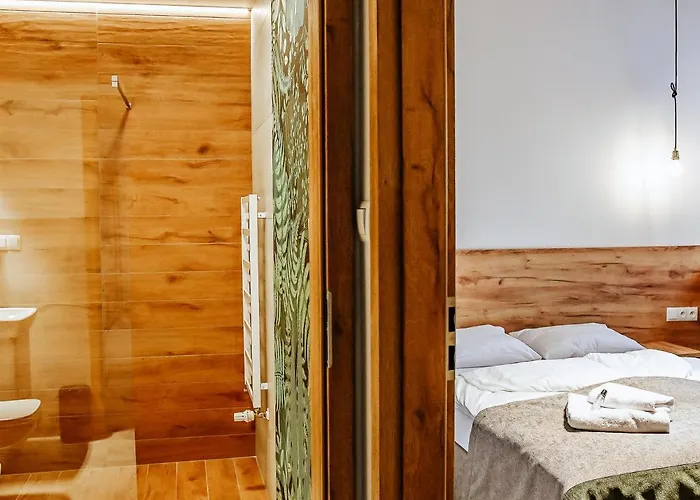 Alojamento de Acomodação e Pequeno-almoço Folga - Hotel, Restauracja, Browar, 4*